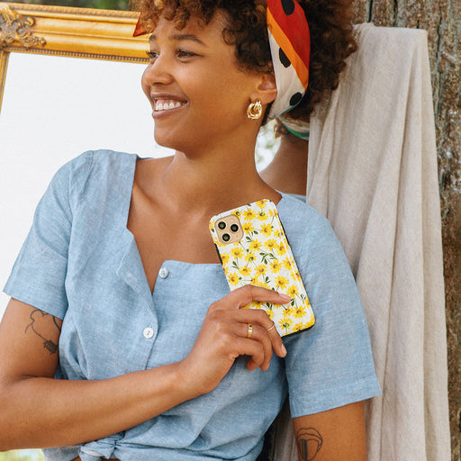 Summer Scent - Yellow Flower iPhone 13 Pro Case 25