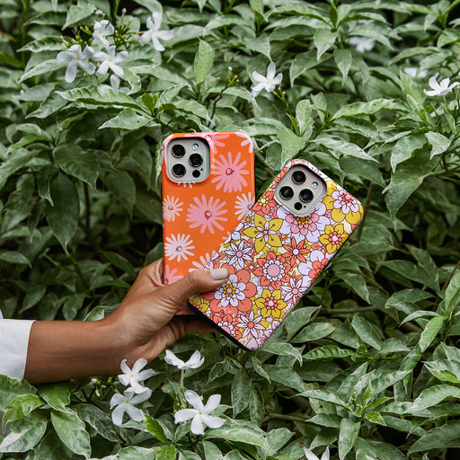Garden Brunch - Floral iPhone SE (2020) Case 11