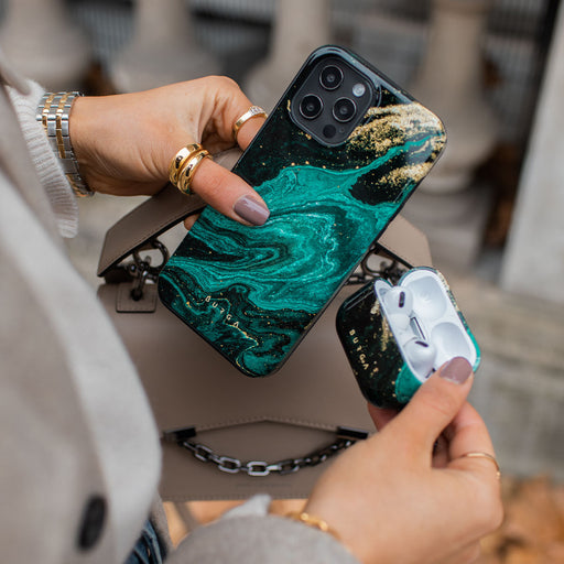 Emerald Pool - Elegant iPhone 13 Pro Case 25